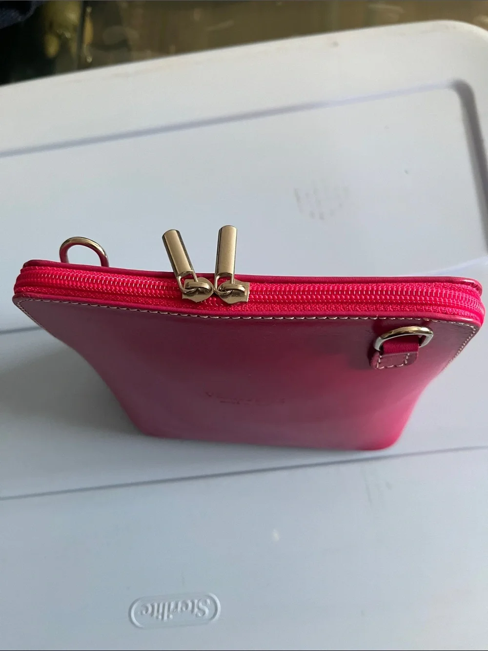 Vera Pelle Bright Pink Leather Wristlet Clutch with Gold Ring